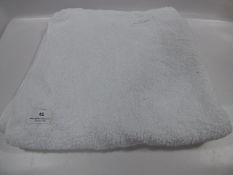 *CHARISMA BATH TOWEL WHITE