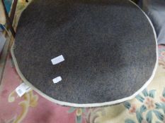 *KS ROUND PET BED 42