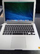 *APPLE MACBOOK AIR 13