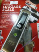 *DIGITAL LUGGAGE SCALE