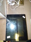 2 DIGITAL PHOTO FRAMES & 1 TABLET (AF)