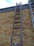 Wood Extending Ladder