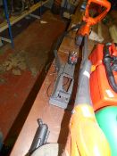 Flymo 12v Strimmer with Charger and Rack