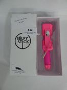 *PINK SELFIE STICK