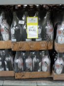 *120x750ml of Pastiche Flavoured Lightly Sparkling Water