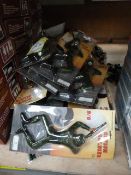 *Twenty Four Action Soldier Children's Toys