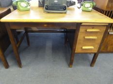 Oak Abbess Single Pedestal Desk
