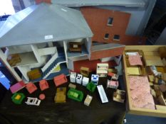 1:24 Scale Dolls House Complete with Box of Furnishings