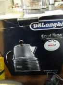 *Delonghi Scultura Kettle