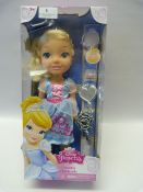 *DISNEY PRINCESS CINDERELLA DOLL
