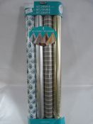 *KS REVERSIBLE SPRING WRAPPING PAPER