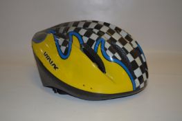 ACORN BICYCLE HELMET (BLACK, YELLOW AND BLUE)