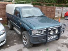 Toyota Hi Lux Pickup 2.4TD V506 KCP with Ifor Williams Alloy Back