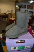*Childs Grey Sheepskin Boots Size 1
