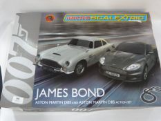 *MICRO SCALEXTRIC 007