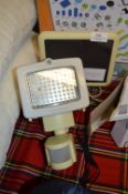 *100 LED SOLAR MOTION LIGHT