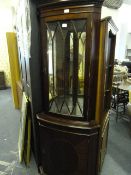 MAHOGANY GLAZED CORNER UNIT