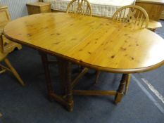 PINE DROP LEAF TABLE ON TURNED LEGS