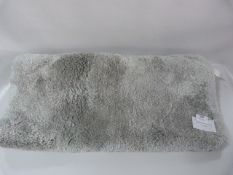 *CHARISMA ASST BATH MAT