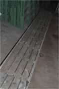 *10' Aluminum and Timber Lightweight Batten