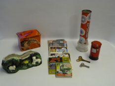 Viewmaster, Spiroscope and a Hornsea Pottery Posy Vase