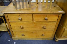 Oak Three Height Chest of Drawers
