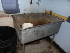 *Galvanised Sink
