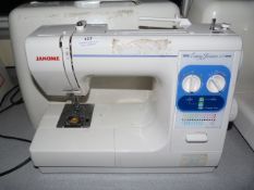 *Janome 22 Sewing Machine