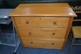 Three Height Oak Chest of Drawers