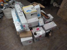 *Mixed Lot of Various B&Q and Other Lighting