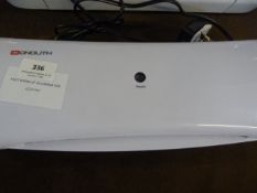 *Fast Warmup A4 Laminator