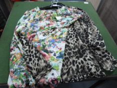 *Two Ladies Printed Blouses Size: Large