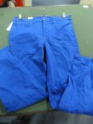 *Stretch Jeans Size: 8