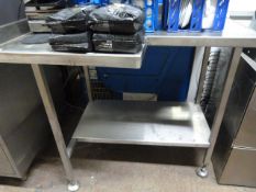L-shaped Stainless Steel Preparation Table with Undershelf