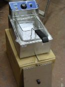 *Ace Catering Stainless Steel Countertop Electric Single Basket Fryer Model: EF-81L (New and Boxed)