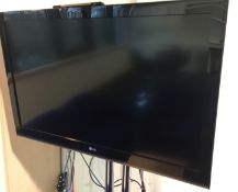 1 x LG Full HD Ready LCD Television - 42 Inch Screen Size - Includes Unicol Flat Panel Mobile