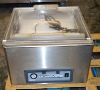1 x Mainca 'Tepro' Commercial Counter-Top Vacuum Packing Machine - Model: PP-5.5 Vacuum Packing