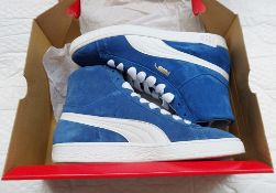 1 x Pair Of PUMA Suede 