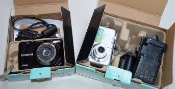 5 x Various Digital Cameras - Includes Fuji Finepix - Please See The Pictures Provided - CL300 - Ref