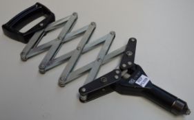 1 x RS Lazy Long Riveter - Riveting Tool - CL300 - Ref PC559 - Location: Altrincham WA14