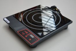 1 x Caterlite CE209 Single Plate 1800 Watt Induction Hob - Ideal For Light Commercial, Home Use or