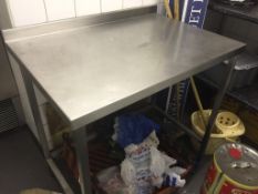 1 x Stainless Steel Prep Bench - Dimensions: 95 x 65 x H92cm - Ref: APB082 - City Centre Bar Closure
