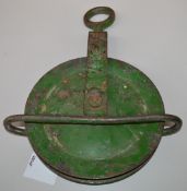 1 x Vintage 12 Inch Gin Wheel - Fibre Rope Block Lifting Tool - To Lift 5 CWT - Tested to 1 Ton -