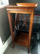 1 x Grange Wooden Lamp Display Table With Glass Shelf - Dimensions: Height 94cm x 45 x 45cm - Pre-ow