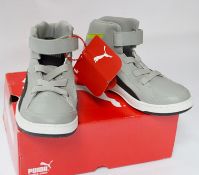 1 x Pair Of PUMA 