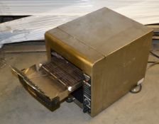 1 x Dualit Conveyor DCT2T Toaster - Ref: FJC006- CL124 - Location: Bolton BL1 - RRP: £659.99 -