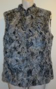 1 x Steilmann Kirsten Size 12 Womens Faux Fur Gilet - CL210 - Ref SC1008 - Location: Altrincham