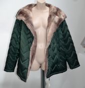 1 x Steilmann KSTN By Kirsten Padded Womens Coat - Features Detachable Sleeves, Faux Wolfskin
