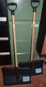 2 x Snow Shovels - Lightweight Sturdy Design - Ref: KH051 / SHD - CL168 - Location: Flintshire CH6