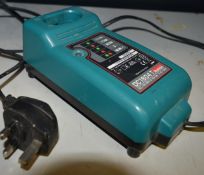1 x Makita DC1804T 7.2V - 18V Nickle Cadmium NiMH Battery Charger - 240v - Ref: KH027 / SHD -